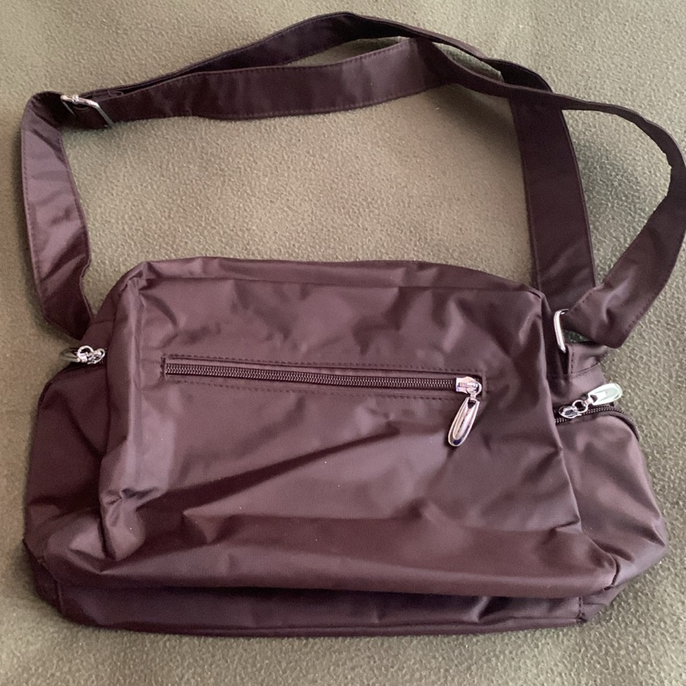NWOT Scarleton brown vinyl bag.  Approx. 14 x 9..  Multiple zipper compartments - Picture 7 of 7